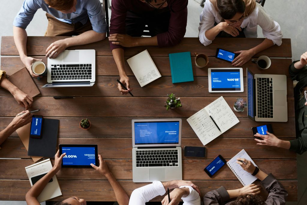 Les solutions de La Place des Experts